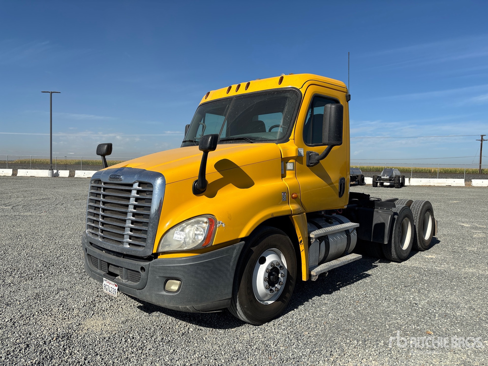 2015 Freightliner CASCADIA 125