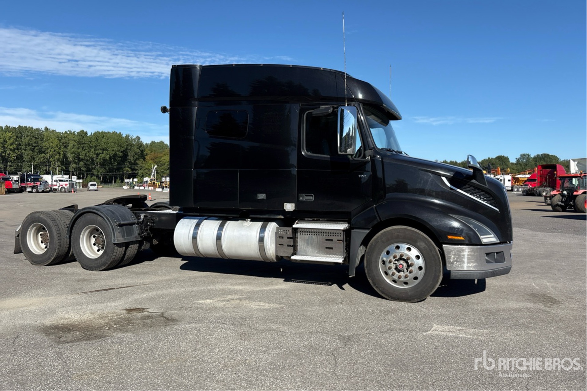 2019 Volvo VNL