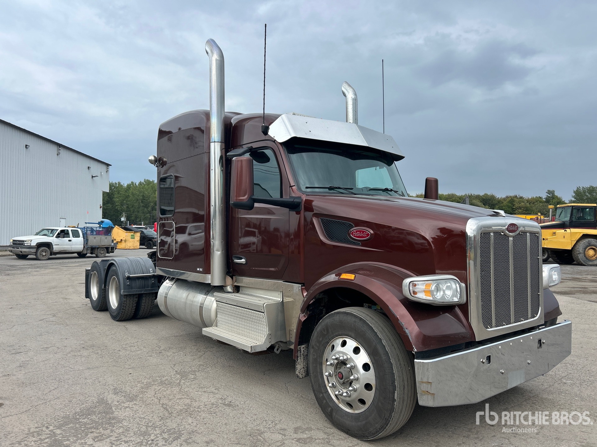 2022 Peterbilt 567