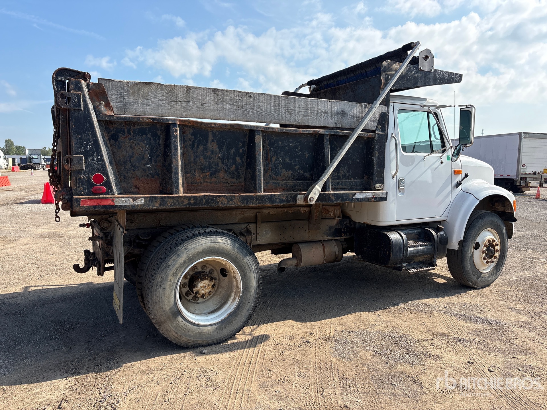 1995 International 4900