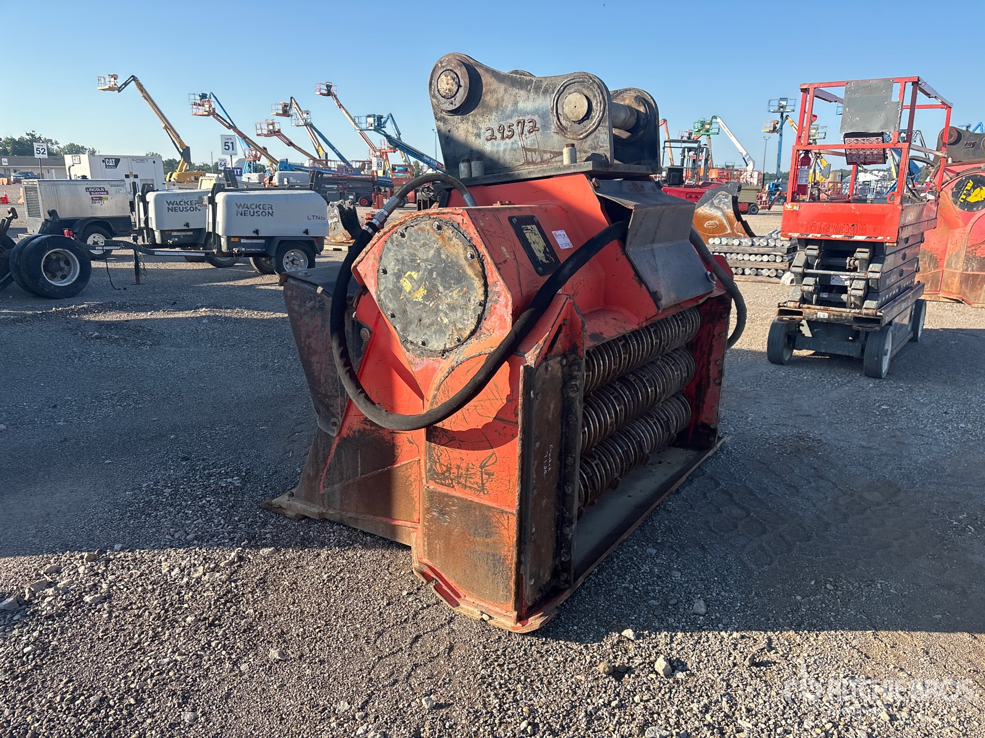 2013 Allu DH31725