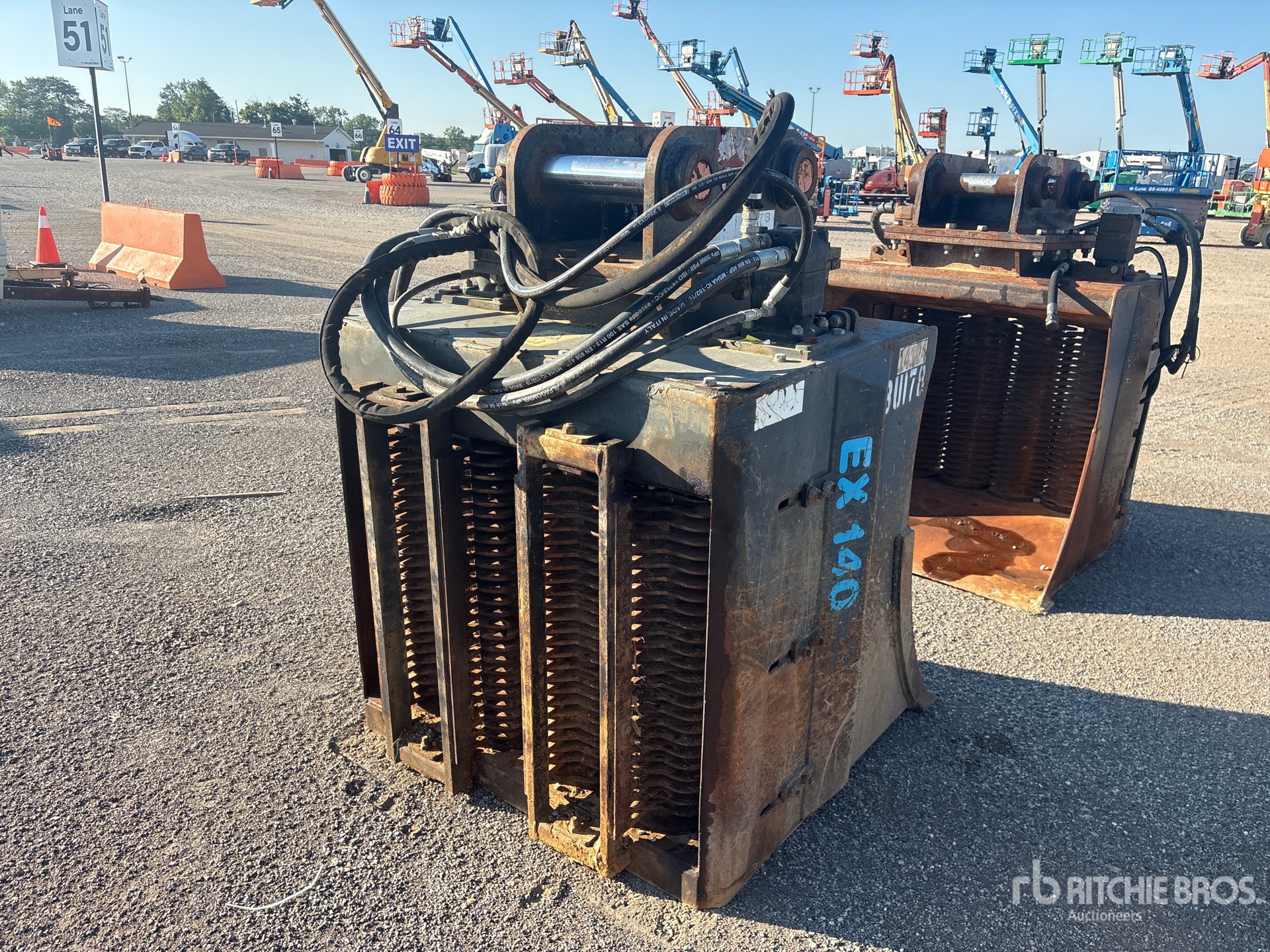 2011 Remu EX140