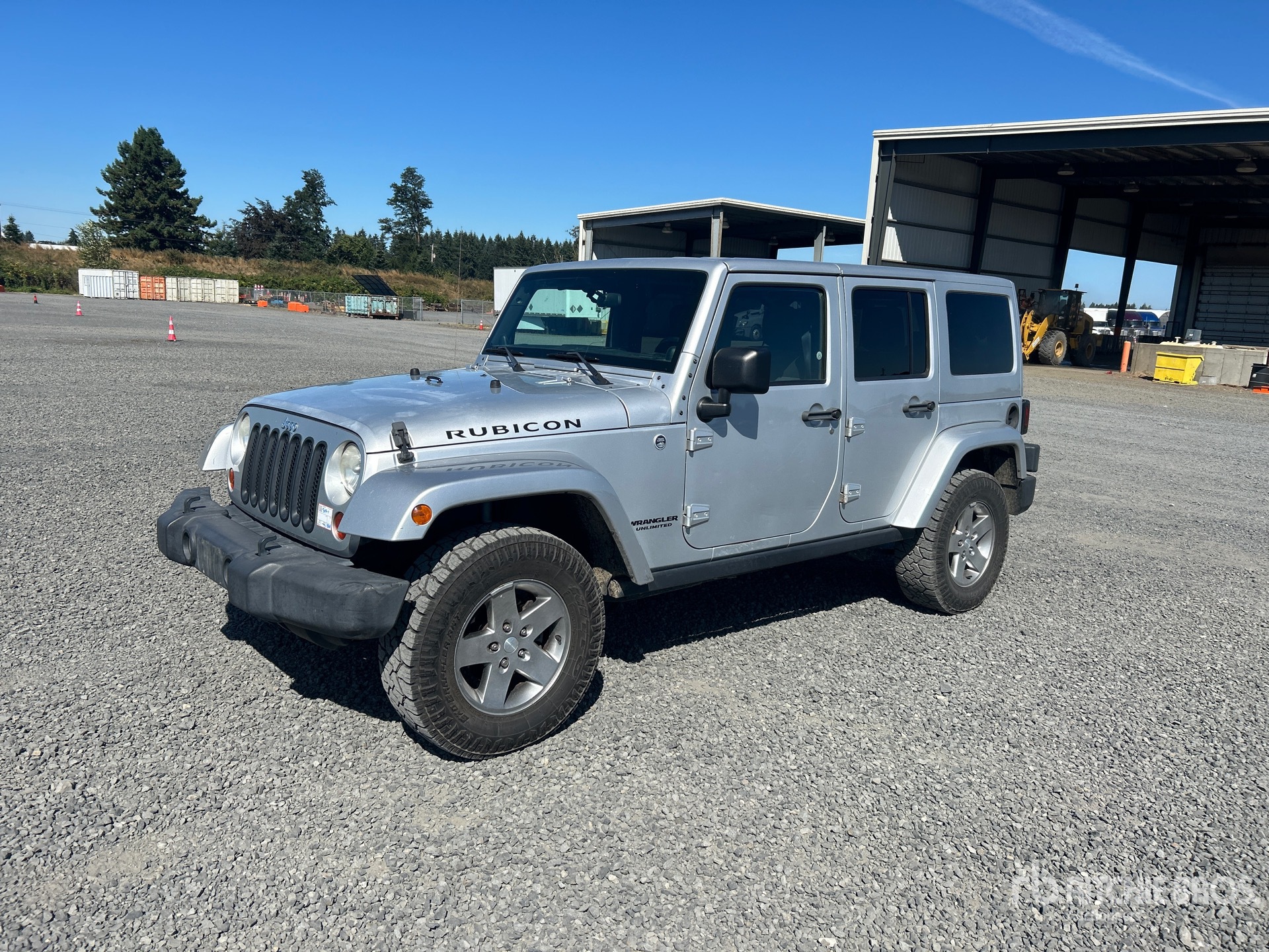 General Appearance with Featured Photo
