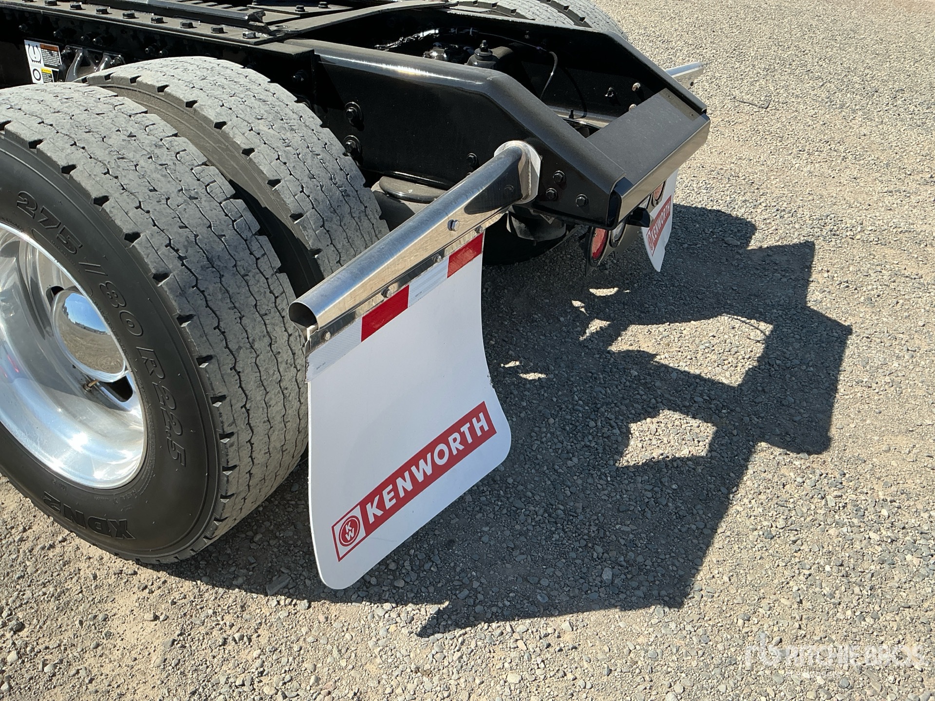 2024 Kenworth W900