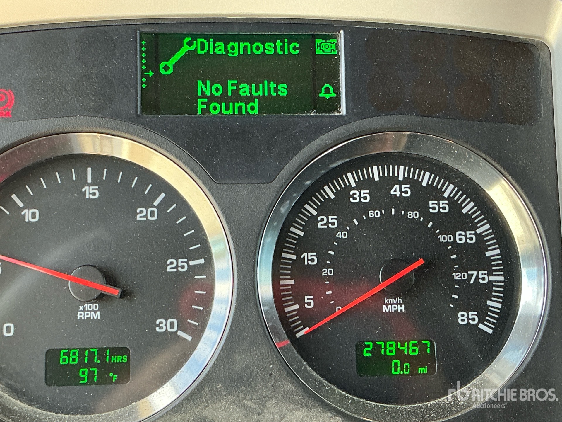 2024 Kenworth W900