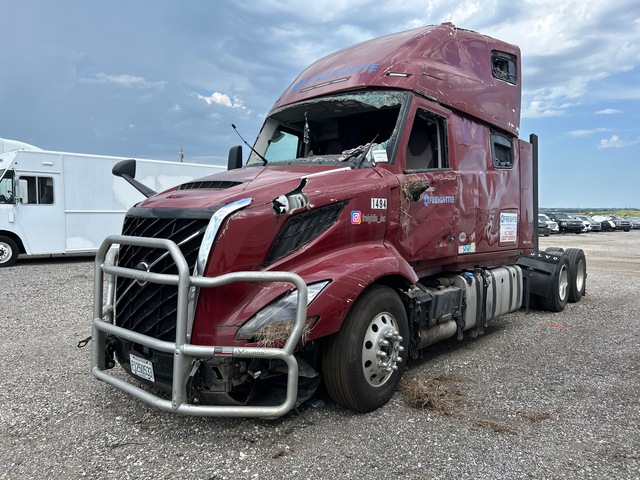 2025 Volvo VNL 6x4 T/A Sleeper Truck Tractor (Inoperable)