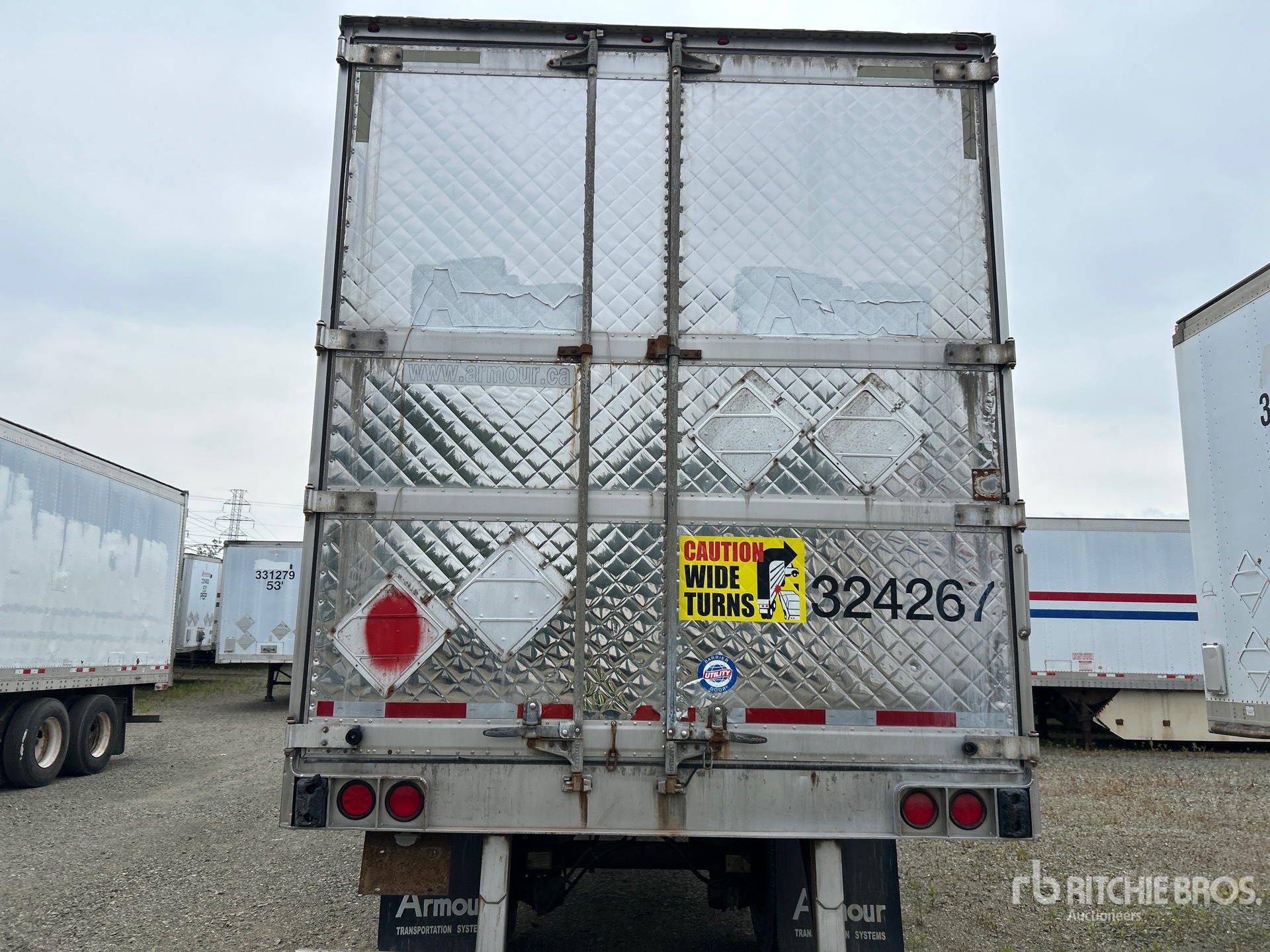 2011 Utility 3000R
