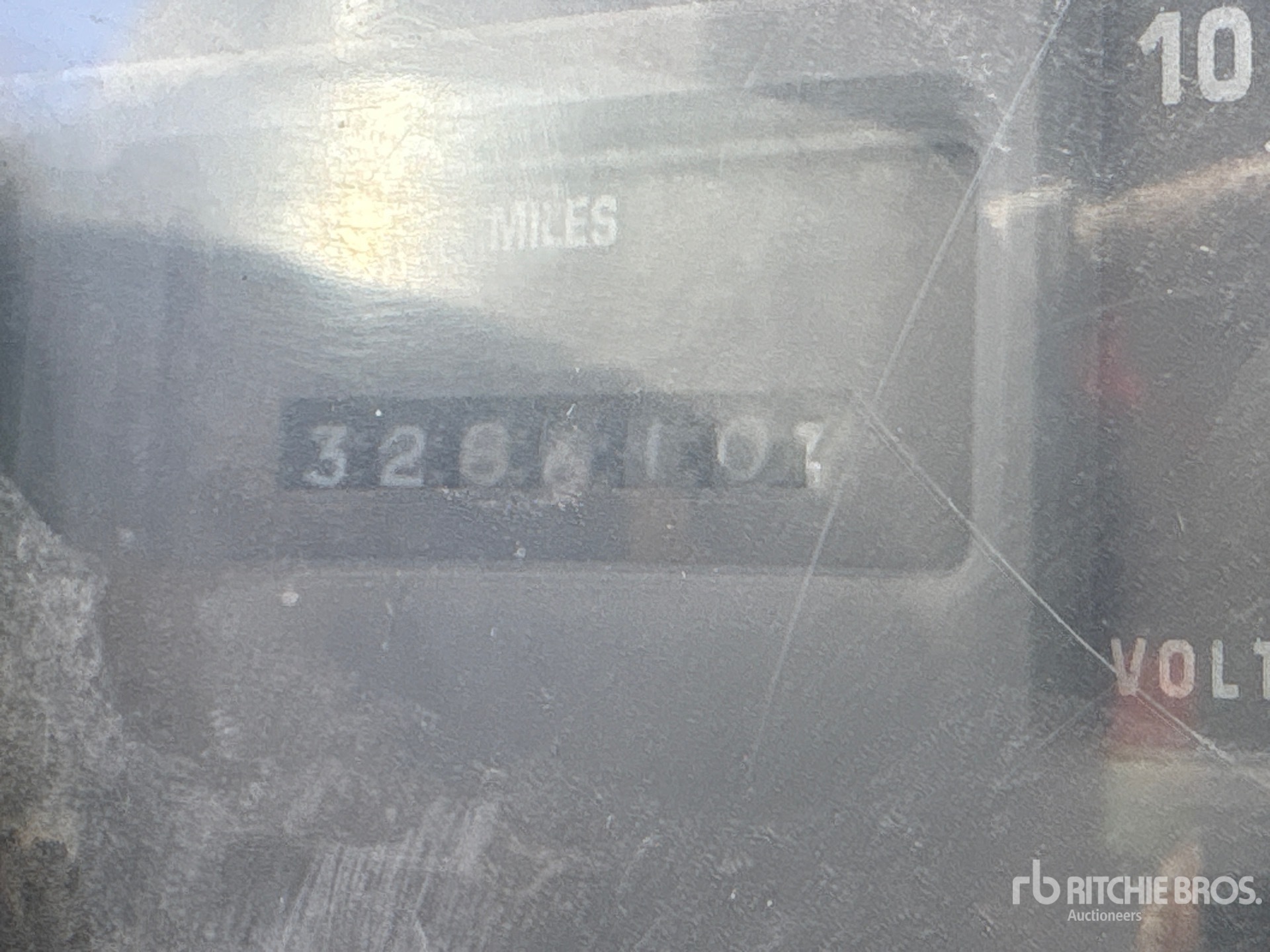 1998 International 2574