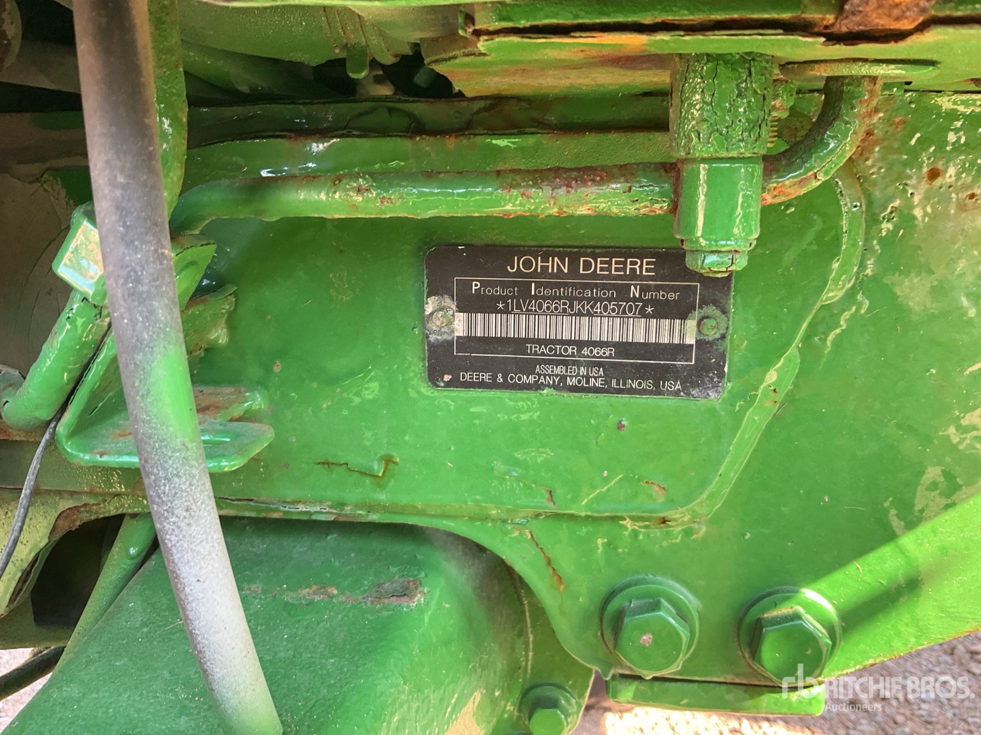 2019 John Deere 4066R