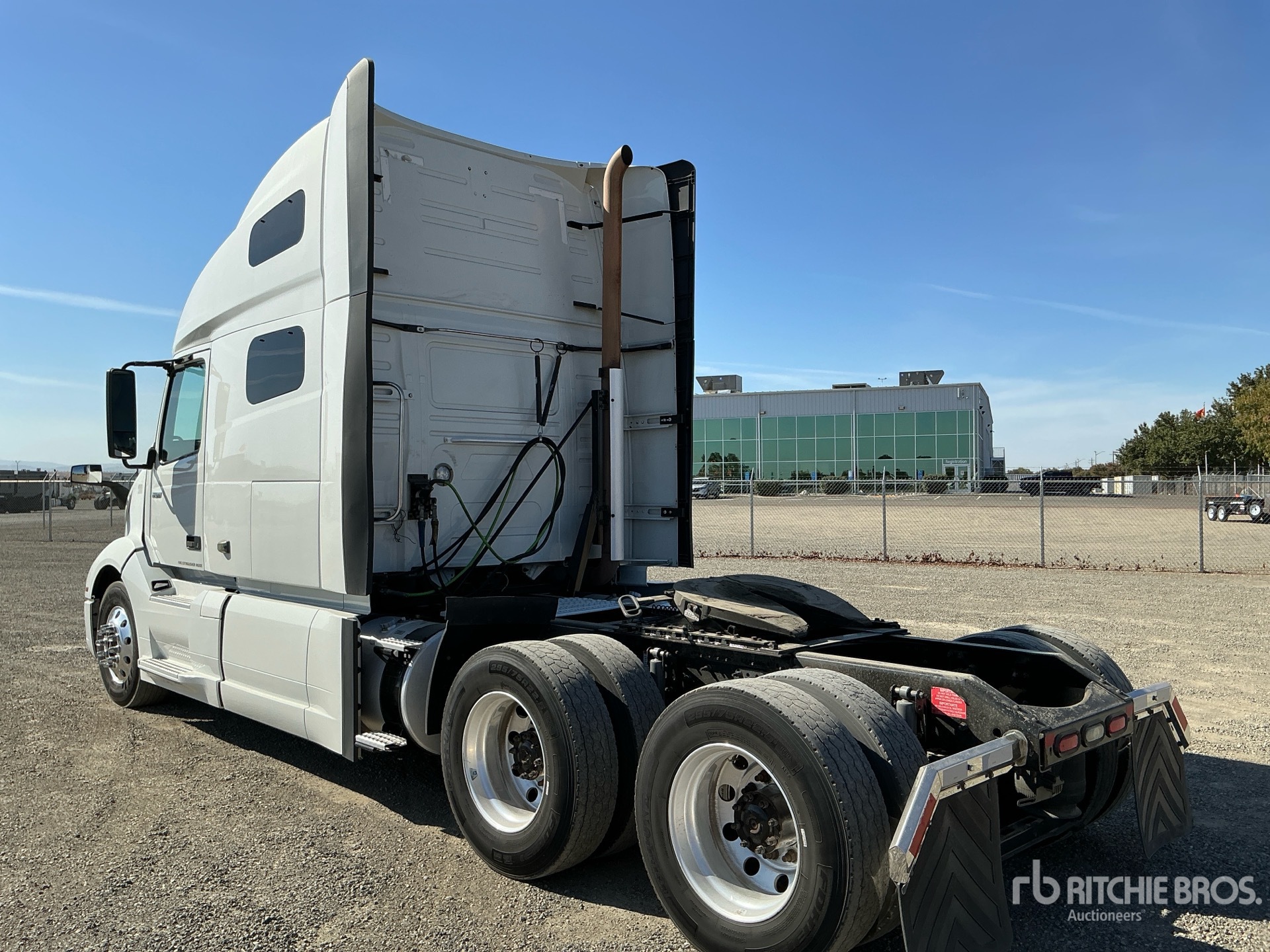 2019 Volvo VNL760
