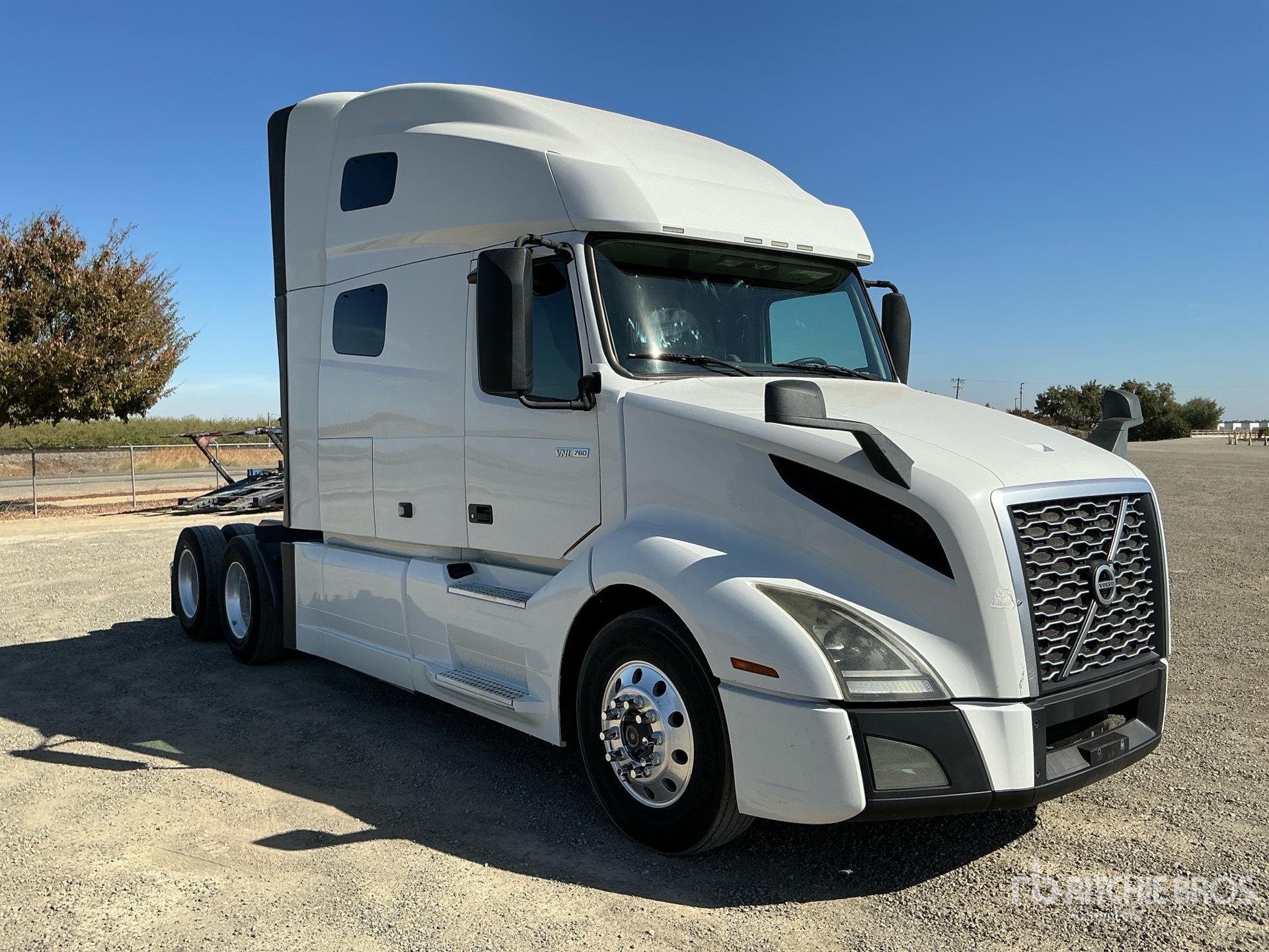 2019 Volvo VNL760