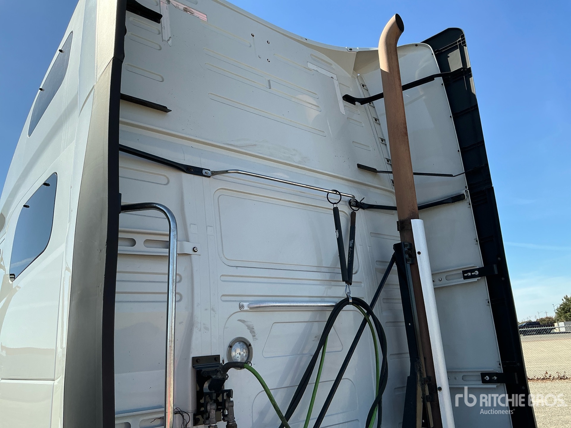 2019 Volvo VNL760