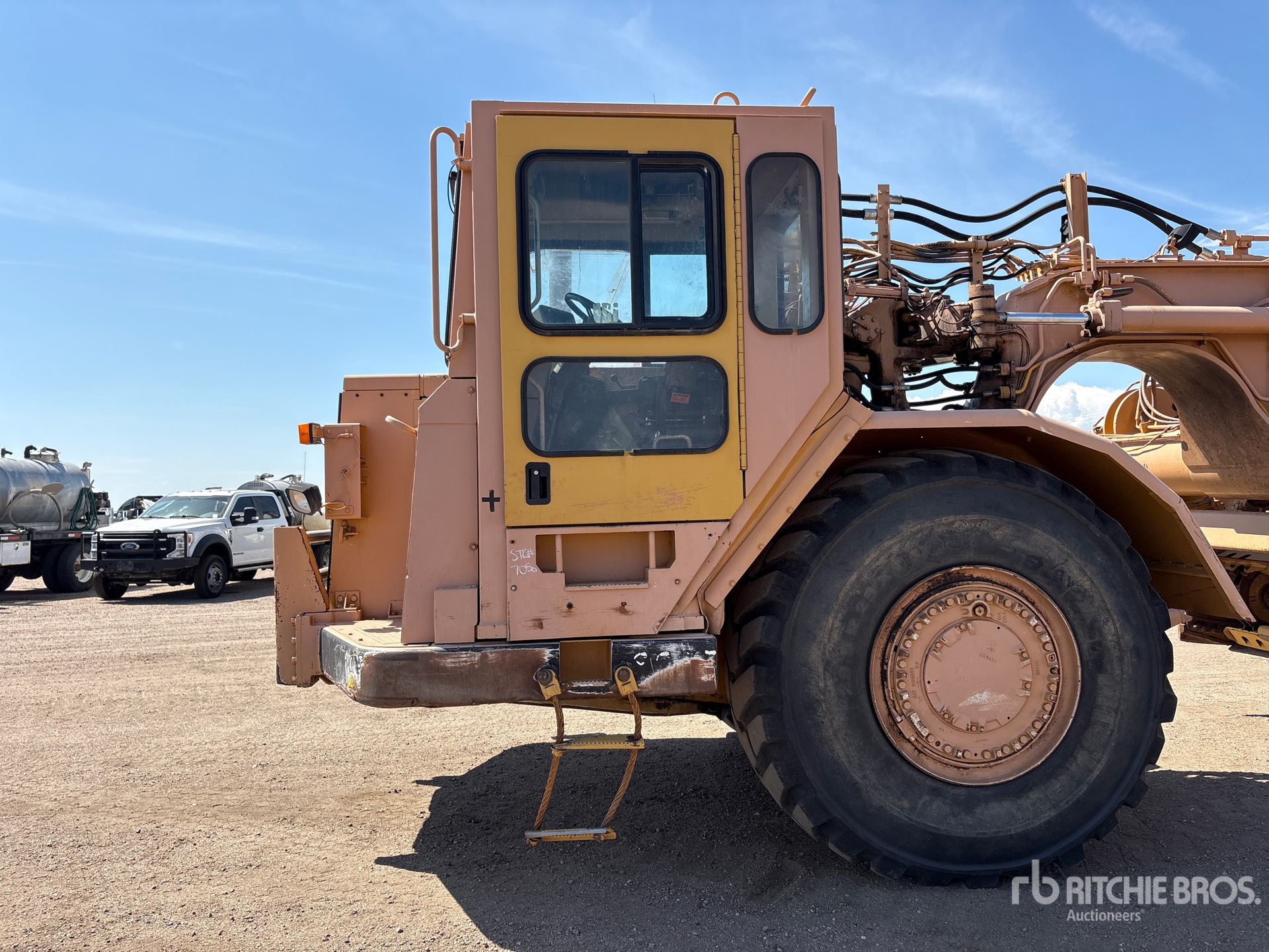 1998 Caterpillar 623F