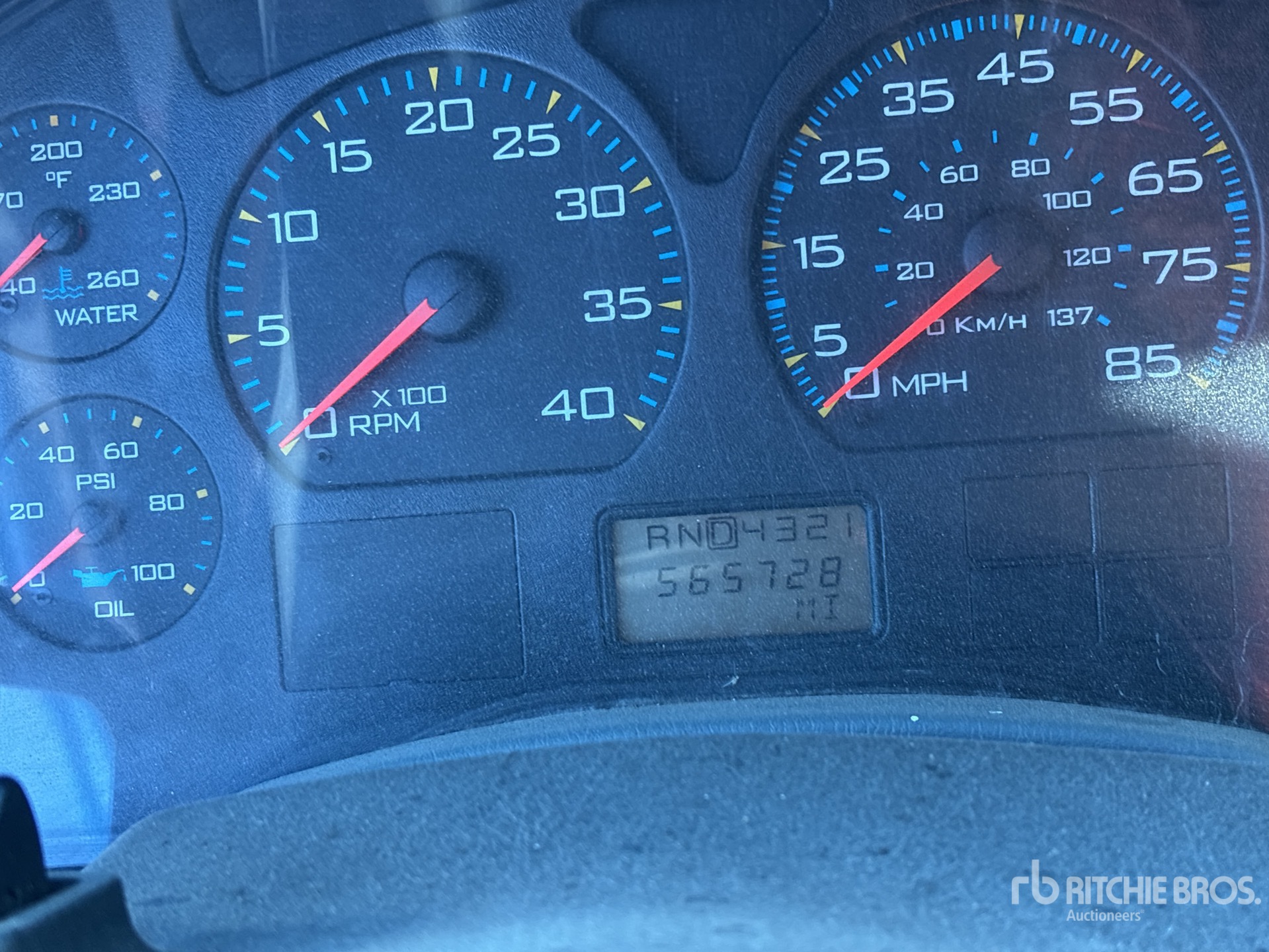 2003 International 4400