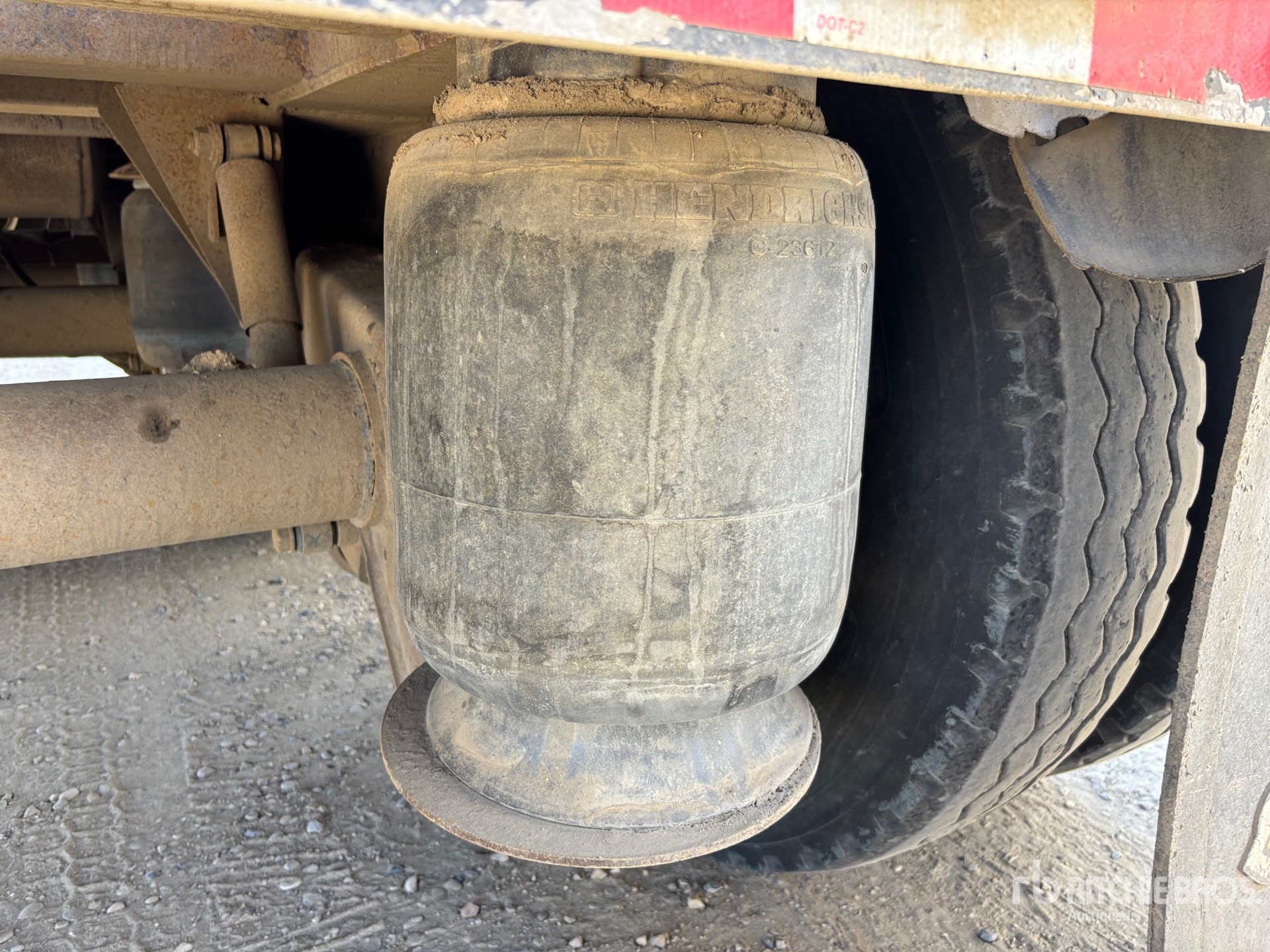 2014 Tremcar 28370 L Super B-Train Lead