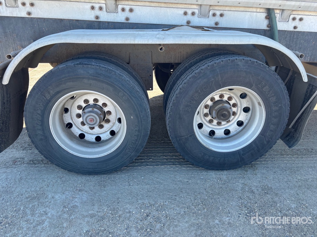 2015 Tremcar 28378 L SUPER B-TRAIN PUP