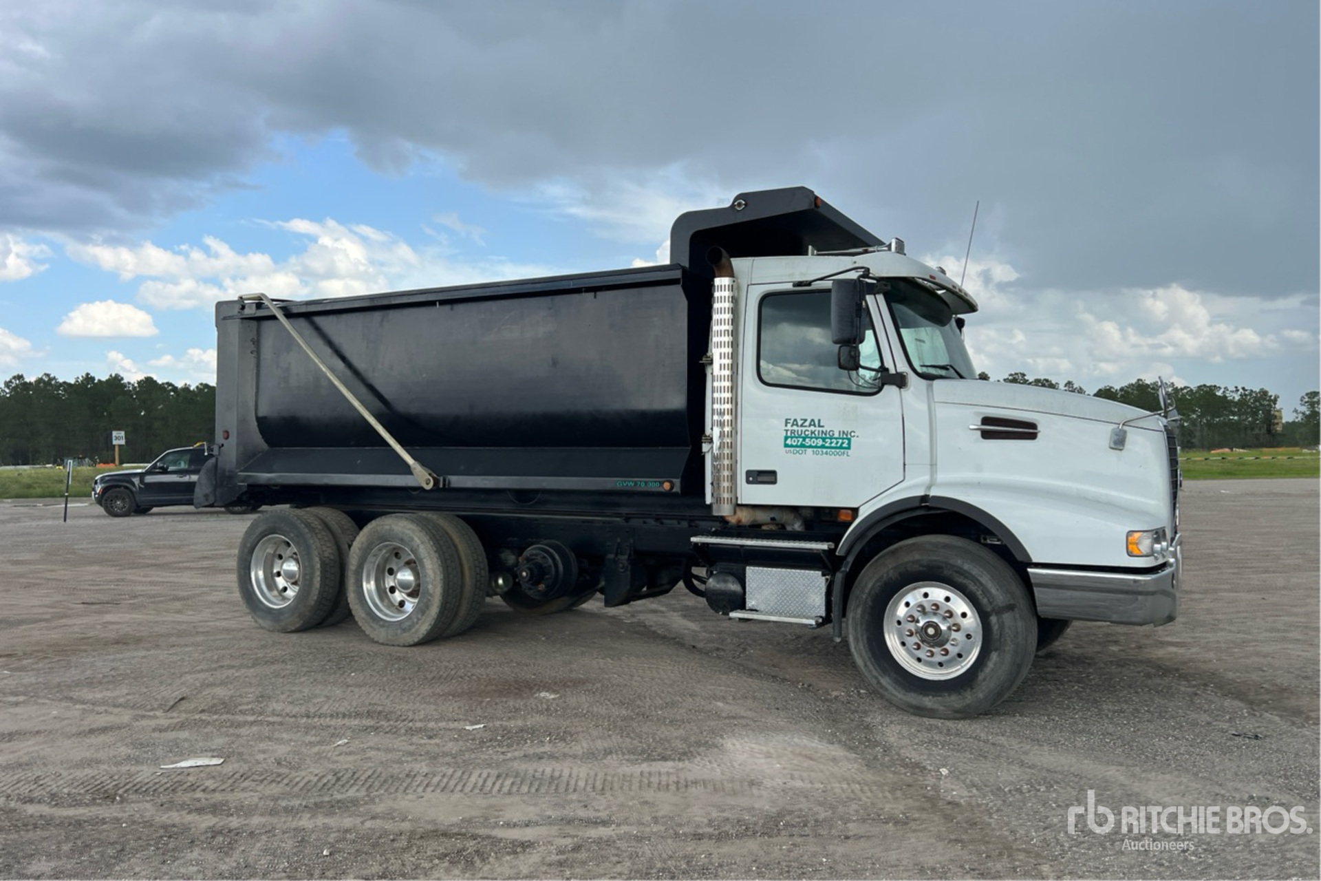 2007 Volvo VND