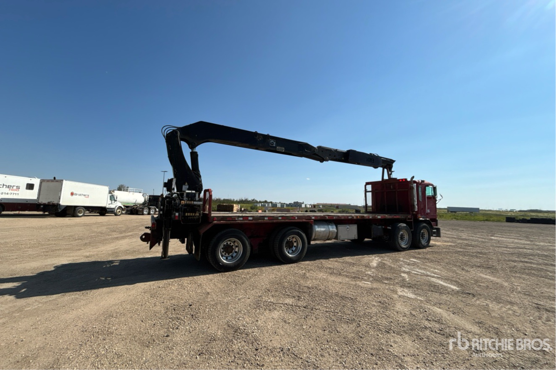 1996 Freightliner 2002 HIAB 335 K-4 7500 LB KNUCK ...