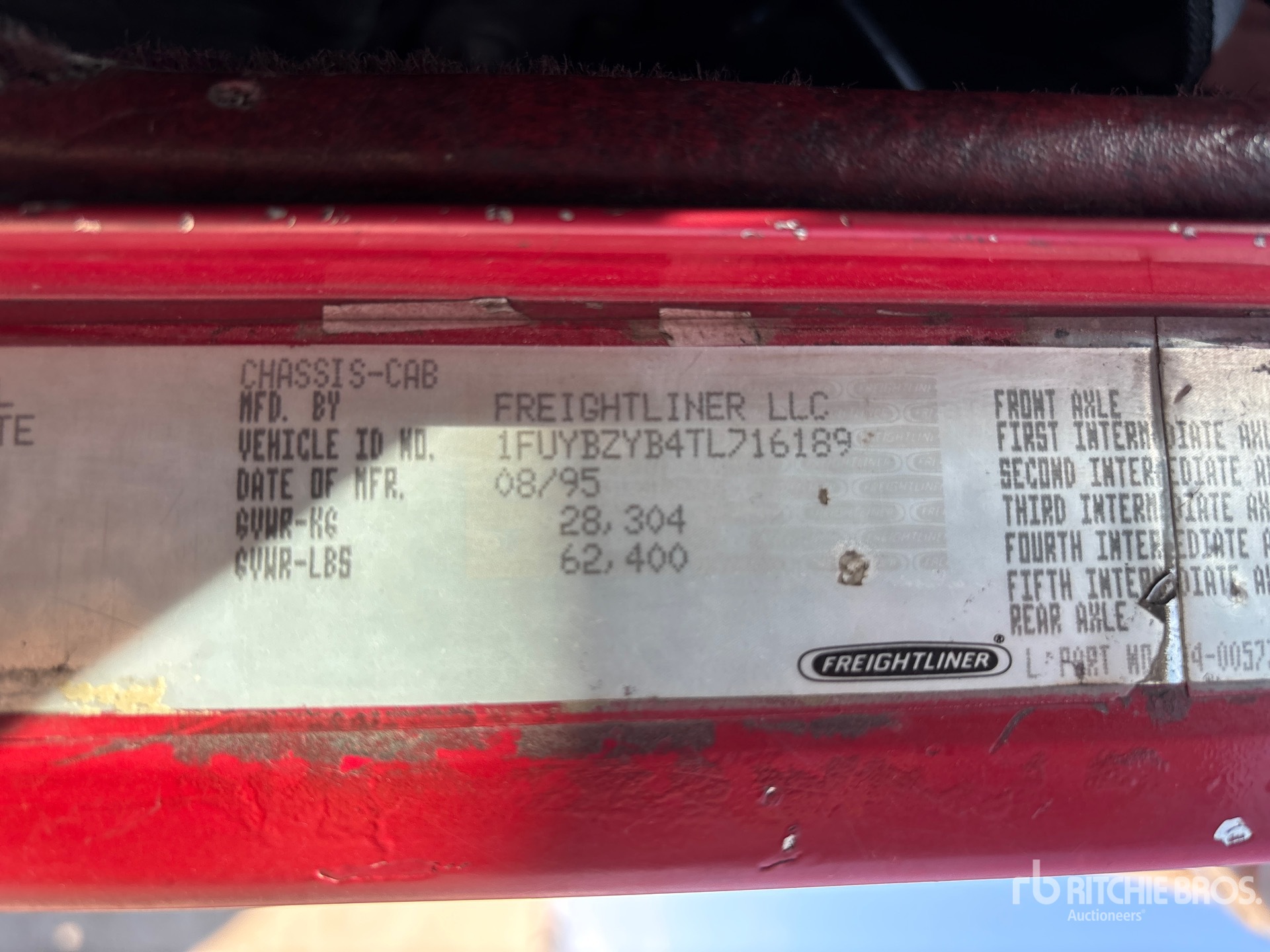 1996 Freightliner 2002 HIAB 335 K-4 7500 LB KNUCK ...