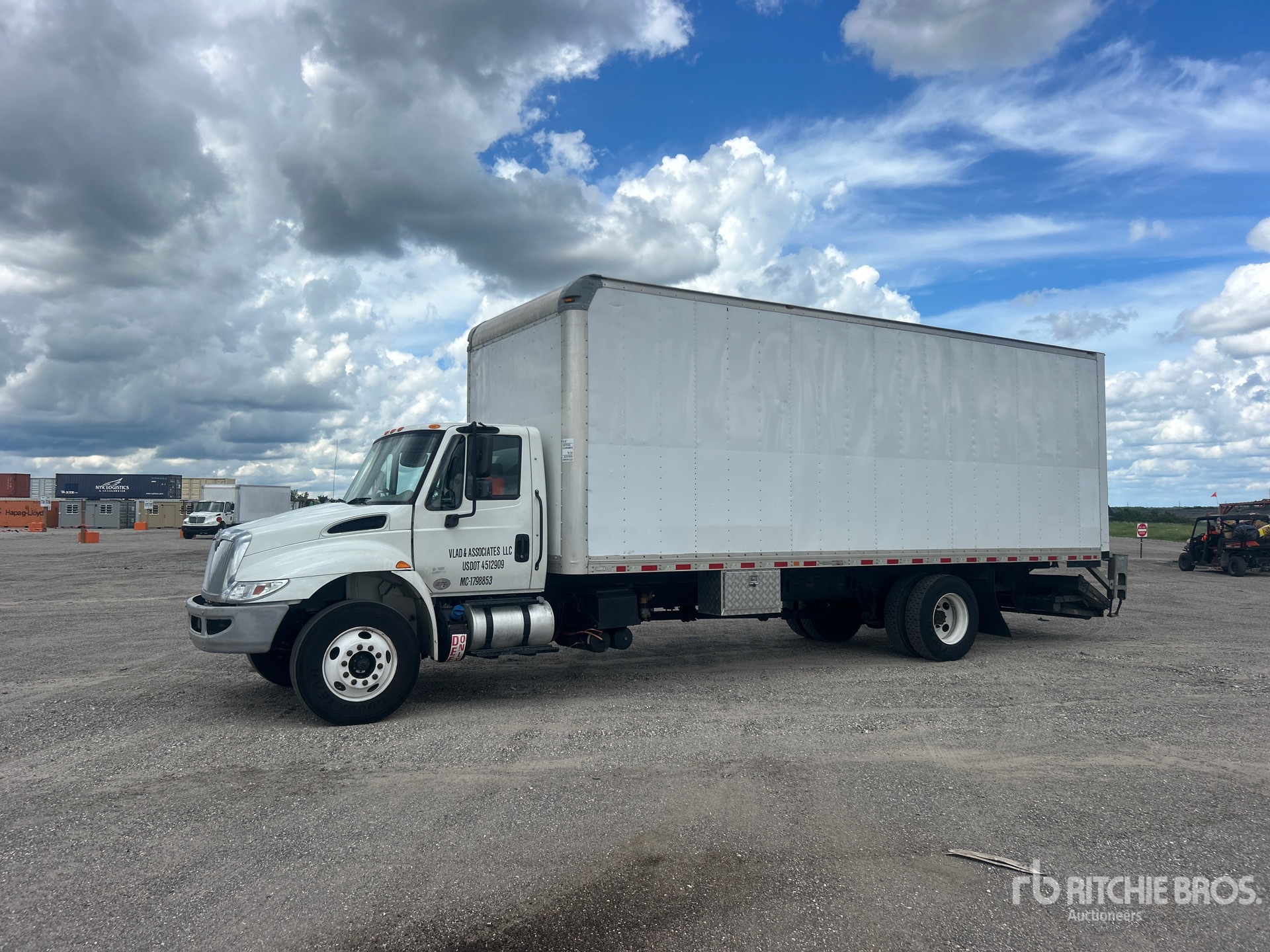2018 International 4300