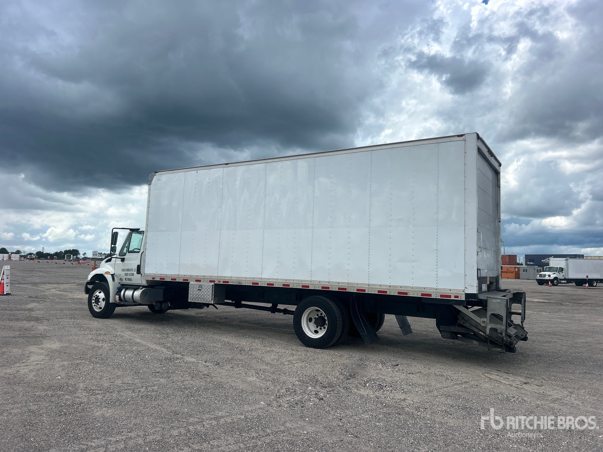 2018 International 4300