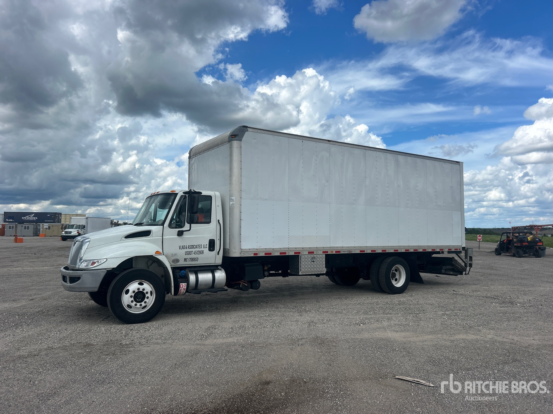 Photo of 2018 International 4300