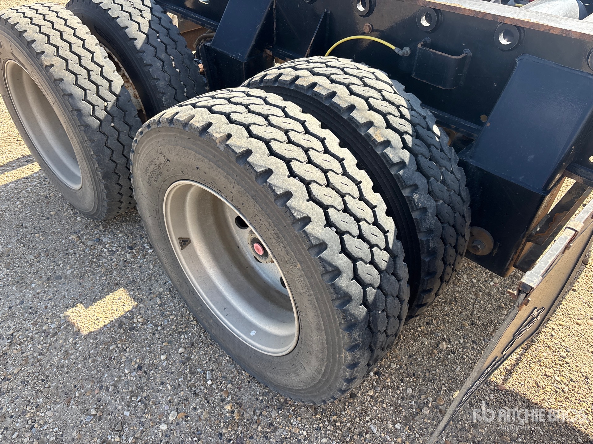 2021 Brandt 40 TON T/A