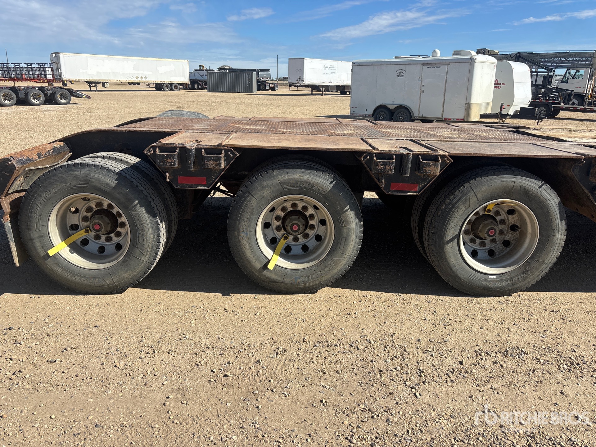 2009 Doepker 50 FT TRI/A
