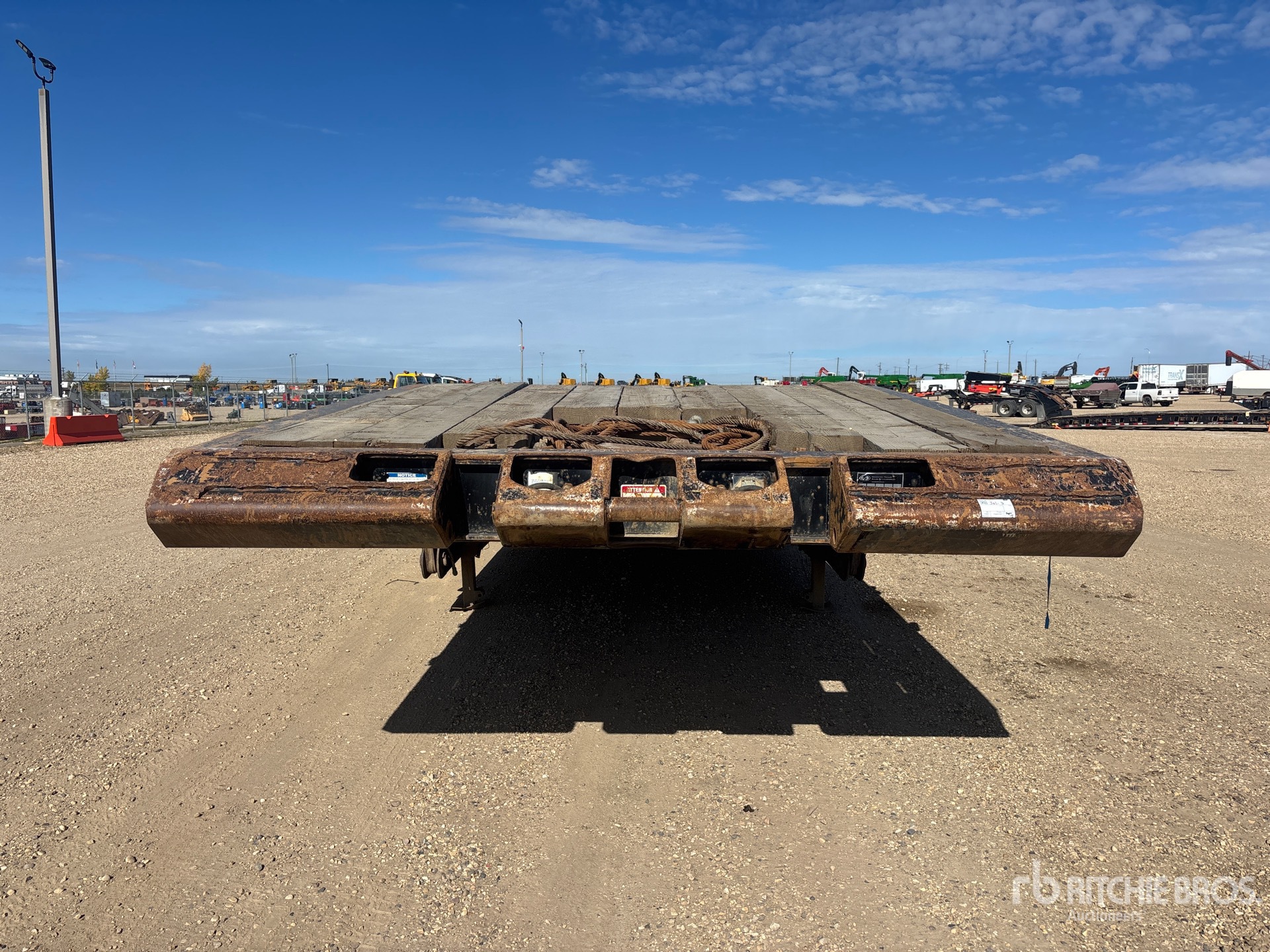 2009 Doepker 50 FT TRI/A