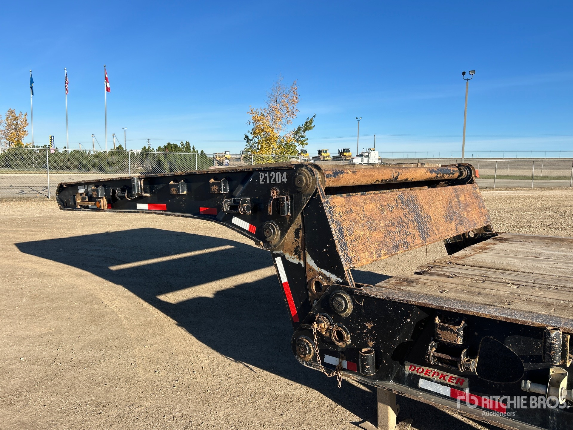2009 Doepker 46 ft Tri/A