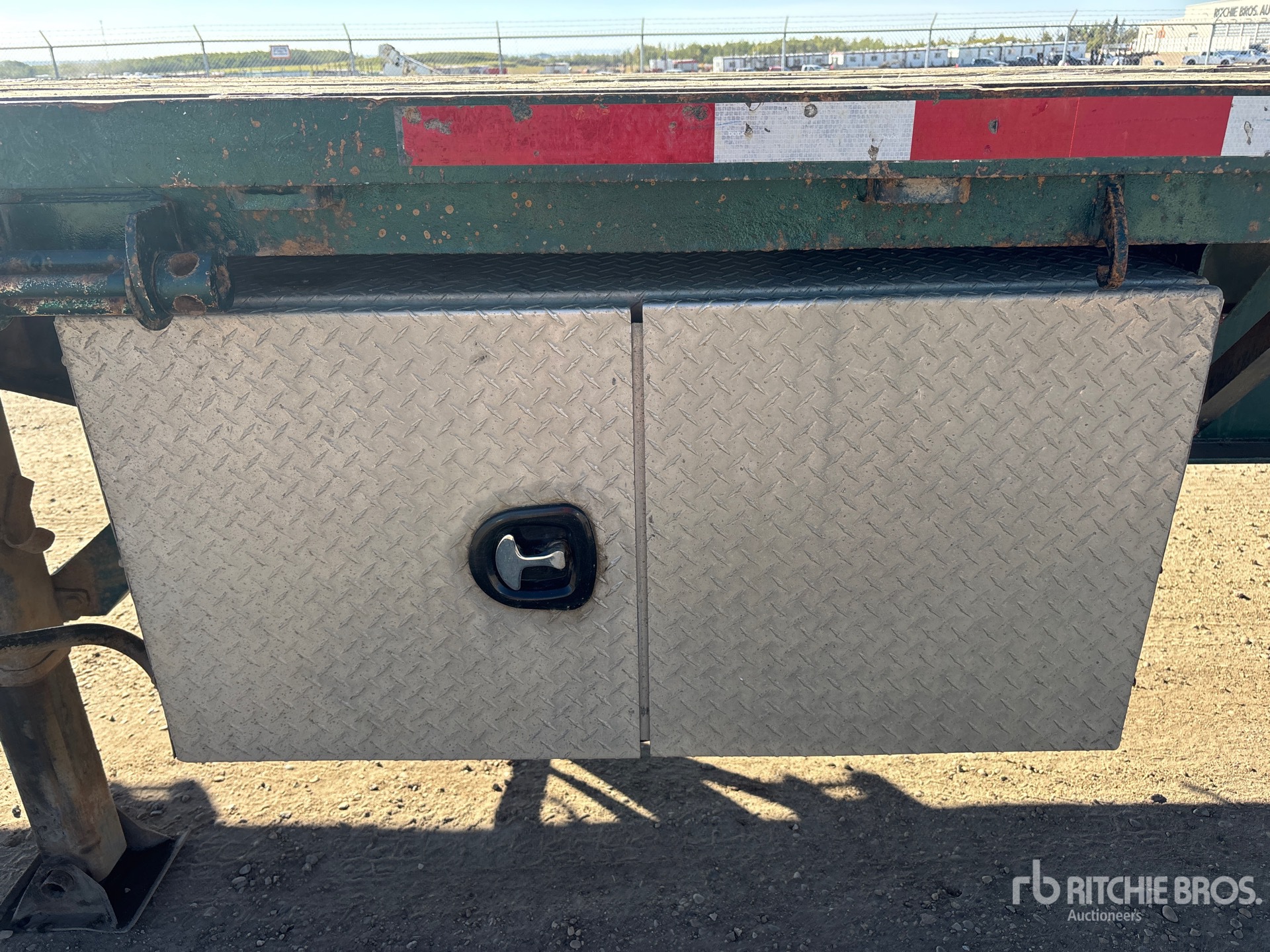 2006 Manac 53 ft Tri/A