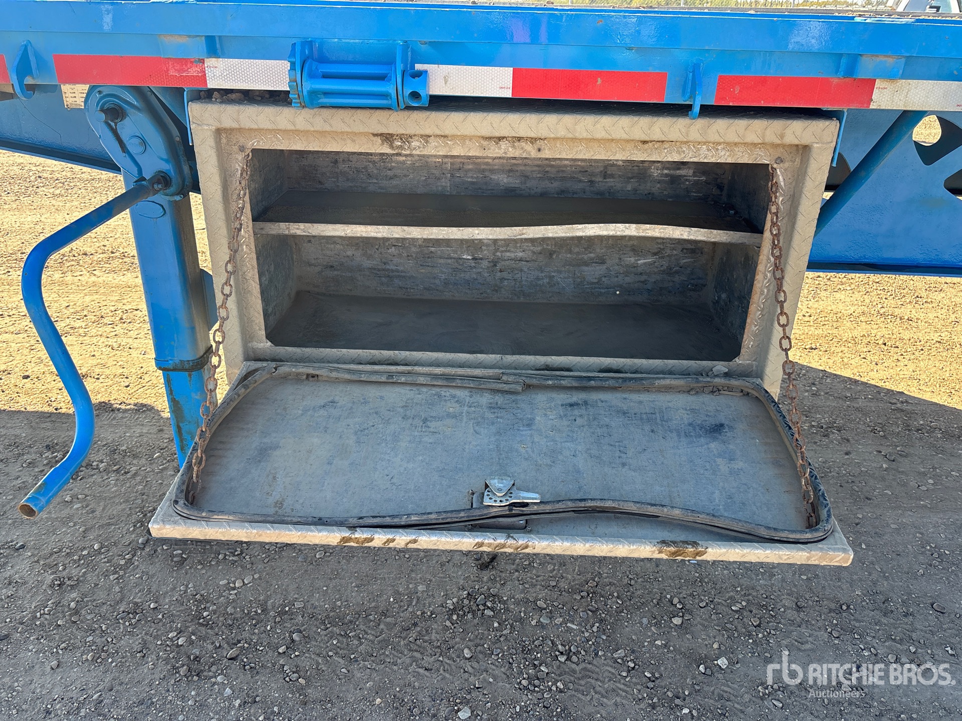 2006 Doepker 53 ft Tri/A