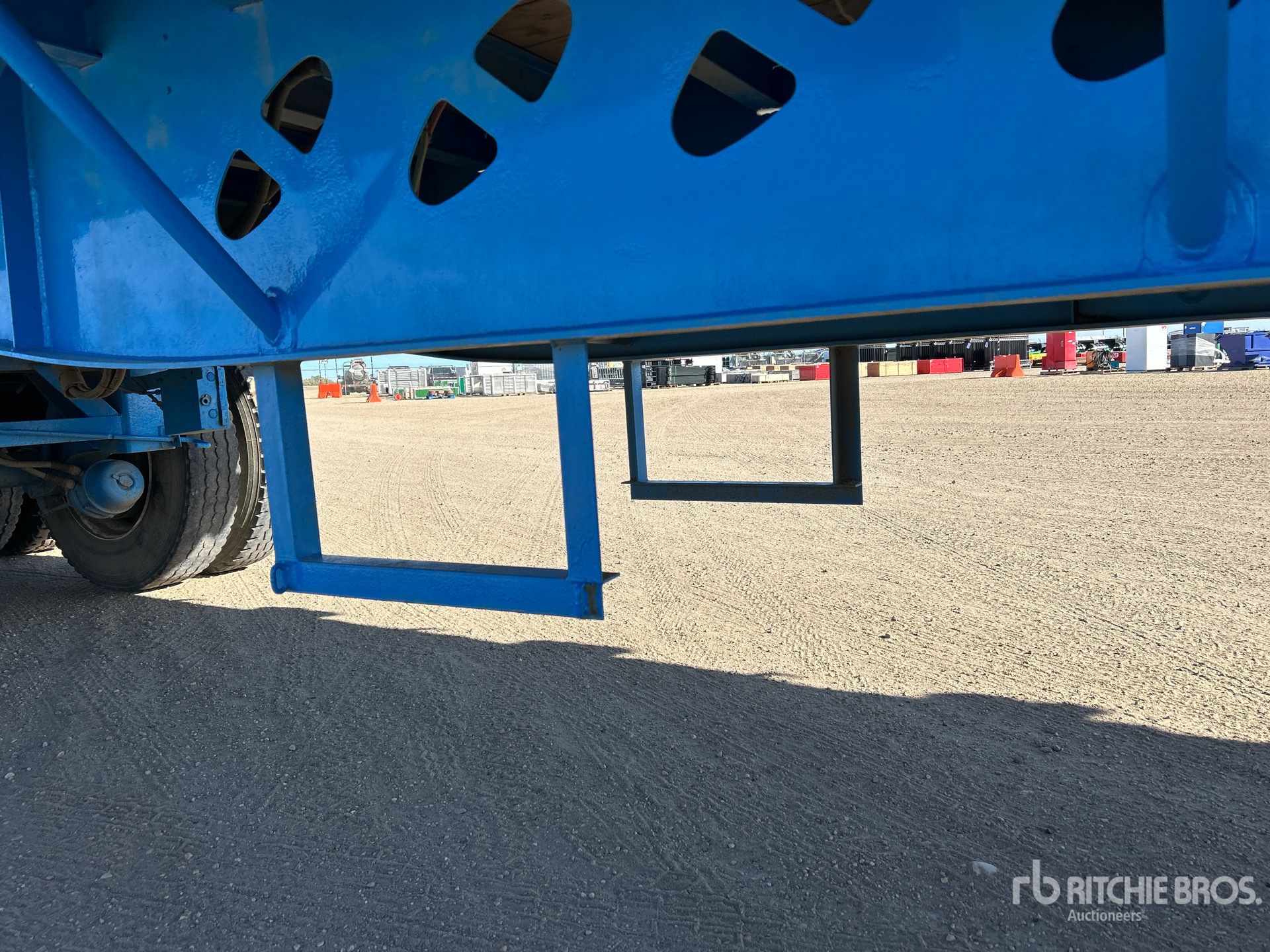 2006 Doepker 53 ft Tri/A