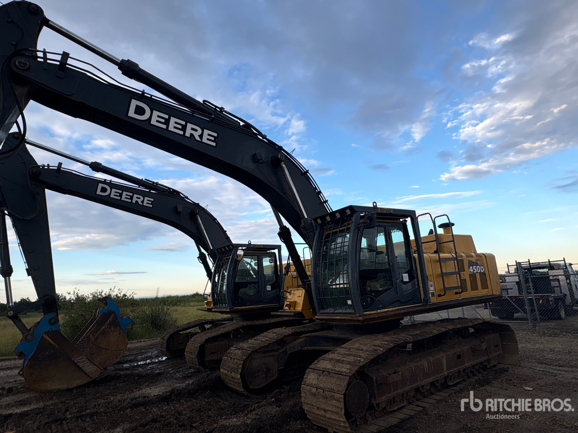 2008 John Deere 450DLC