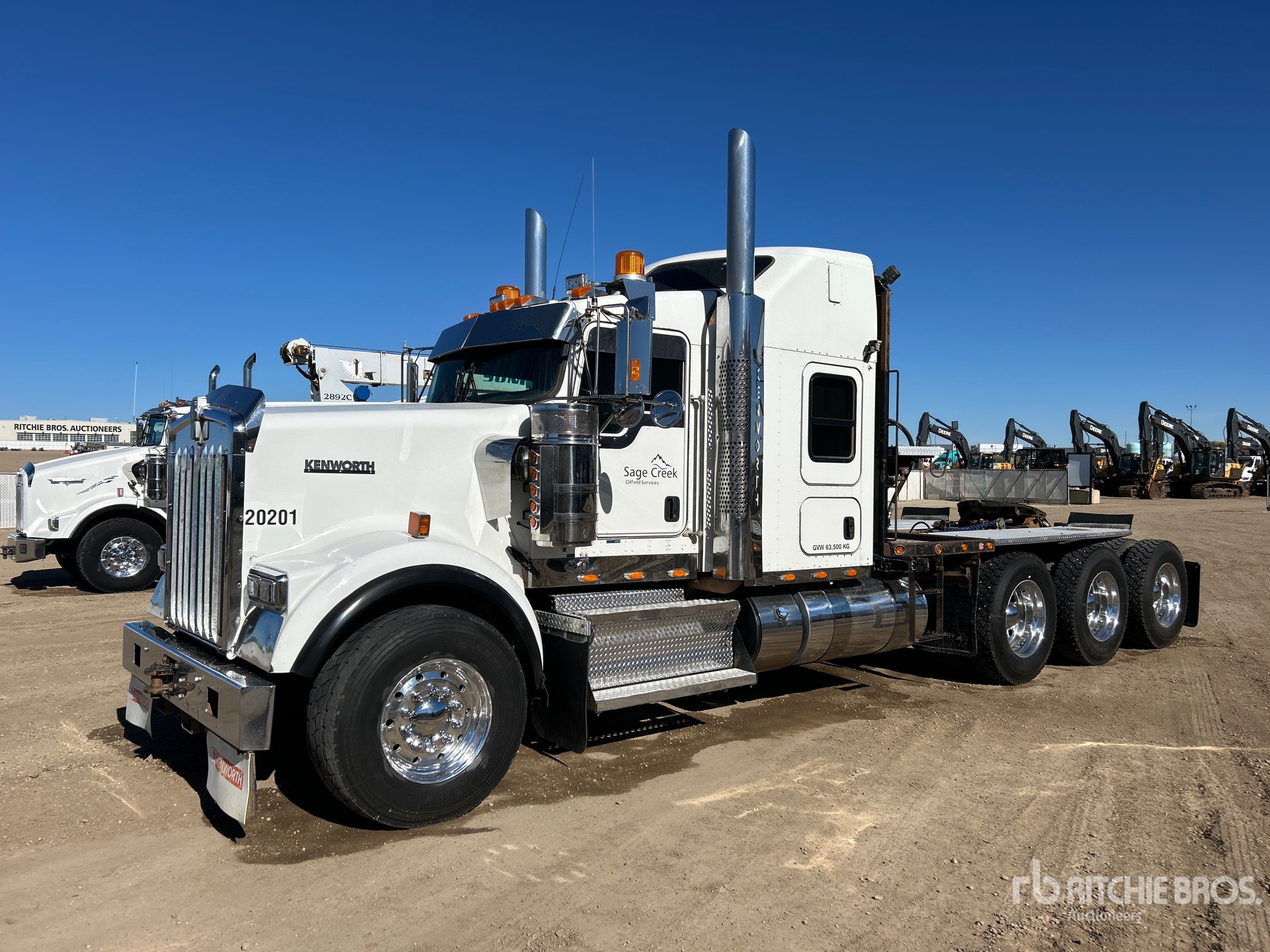 Photo of 2021 Kenworth W900B