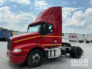Volvo 2017 VNM42T 4x2 S/A Day Cab — occasion