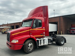 Volvo 2017 VNM42T 4x2 S/A Day Cab — occasion