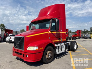Volvo 2017 VNM42T 4x2 S/A Day Cab — occasion