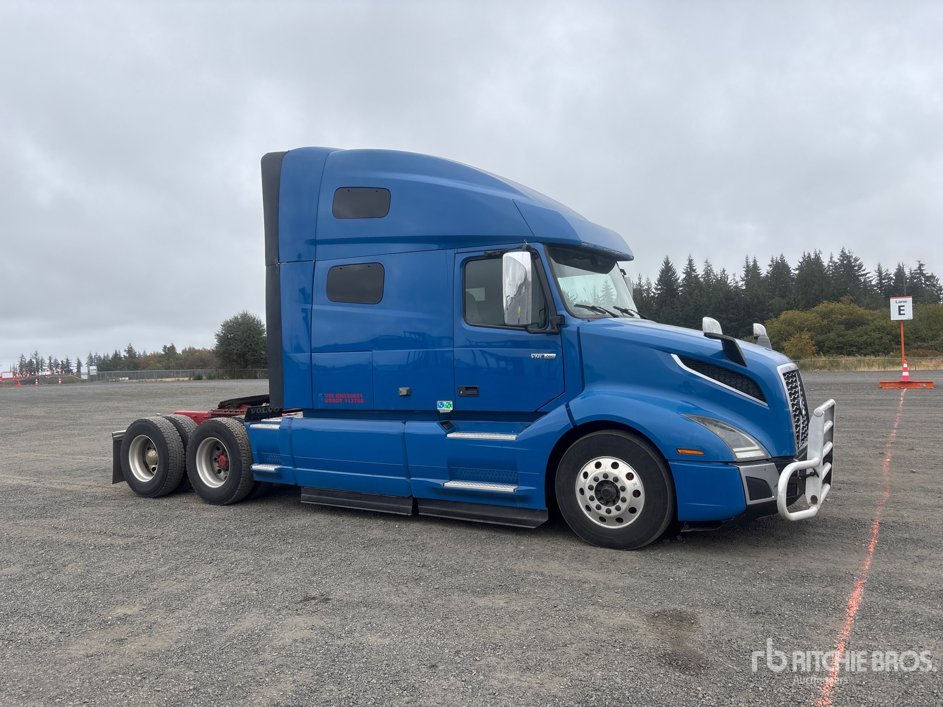 2019 Volvo VNL760