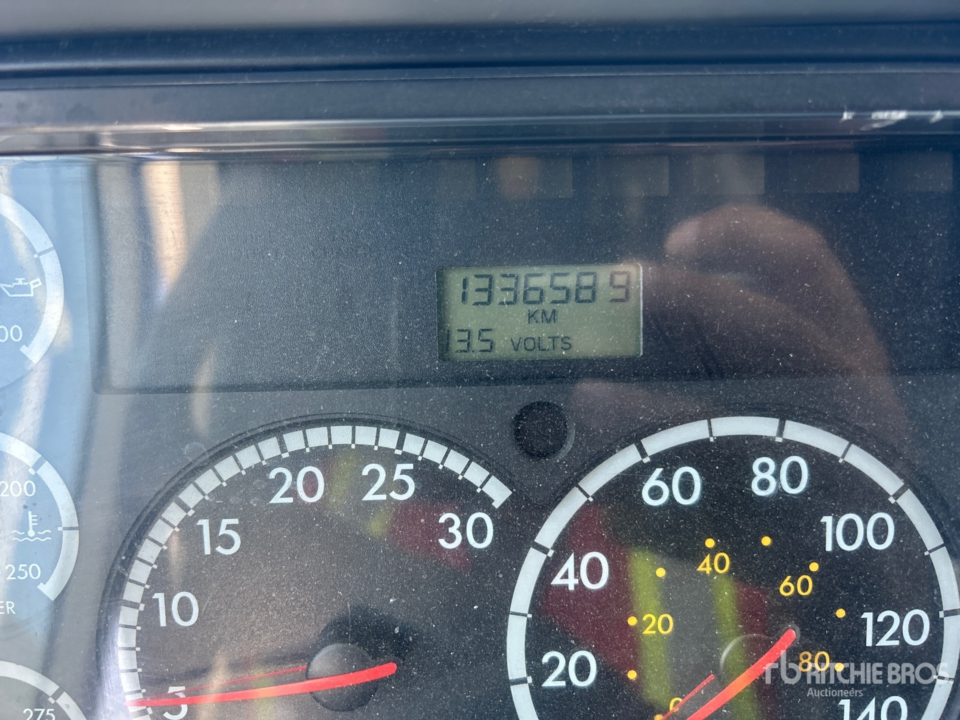 2004 Freightliner COLUMBIA 120