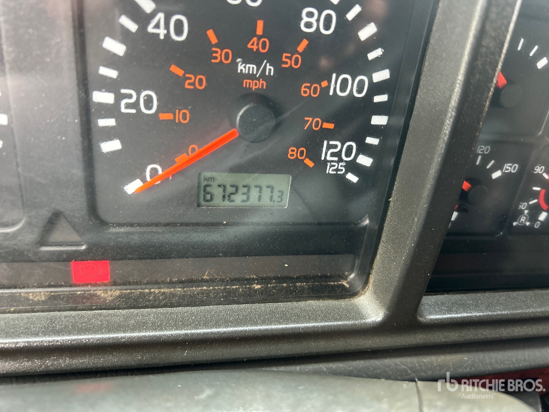 1999 Volvo VN