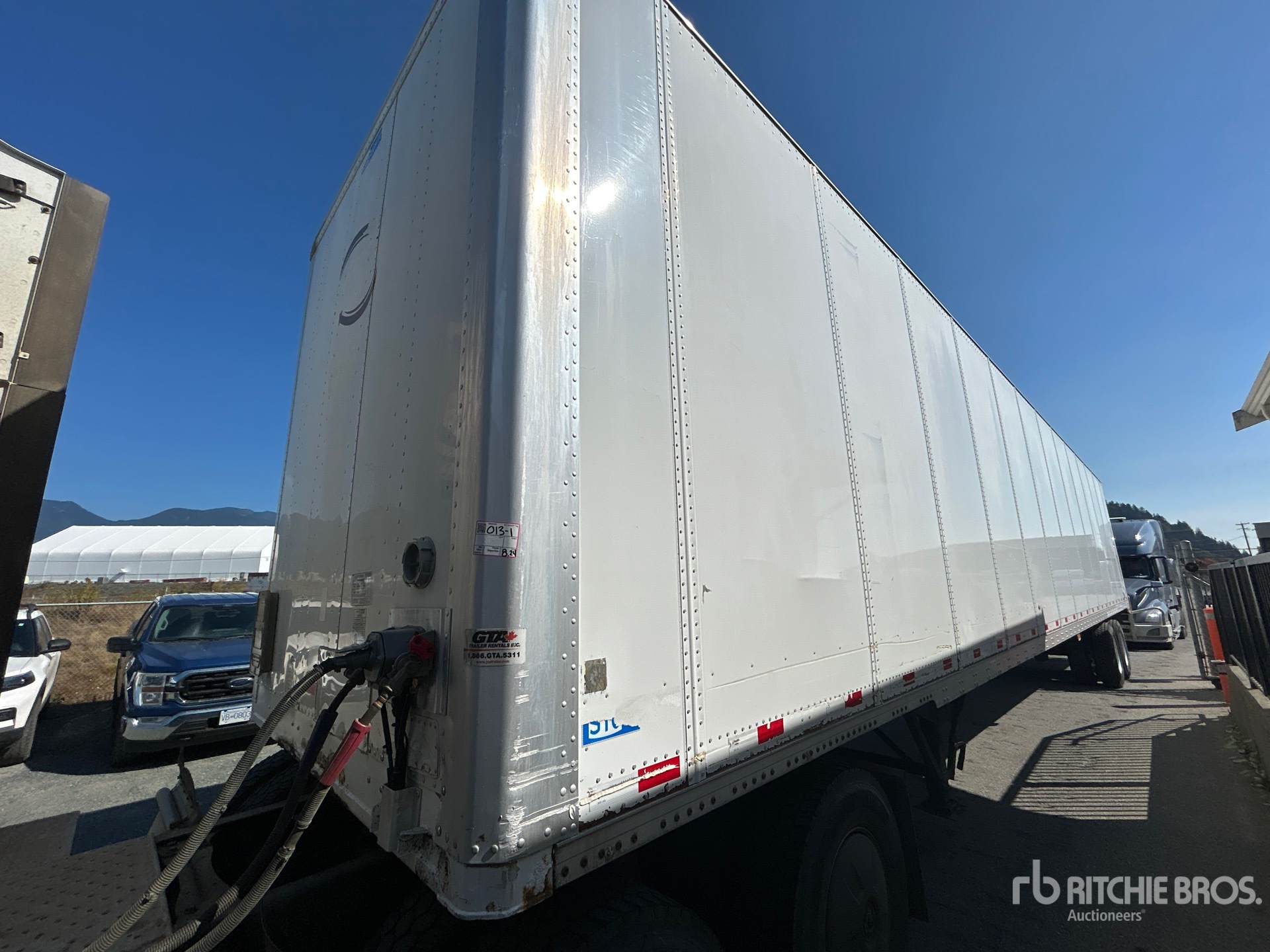 2011 Stoughton 53 FT X 102 IN T/A