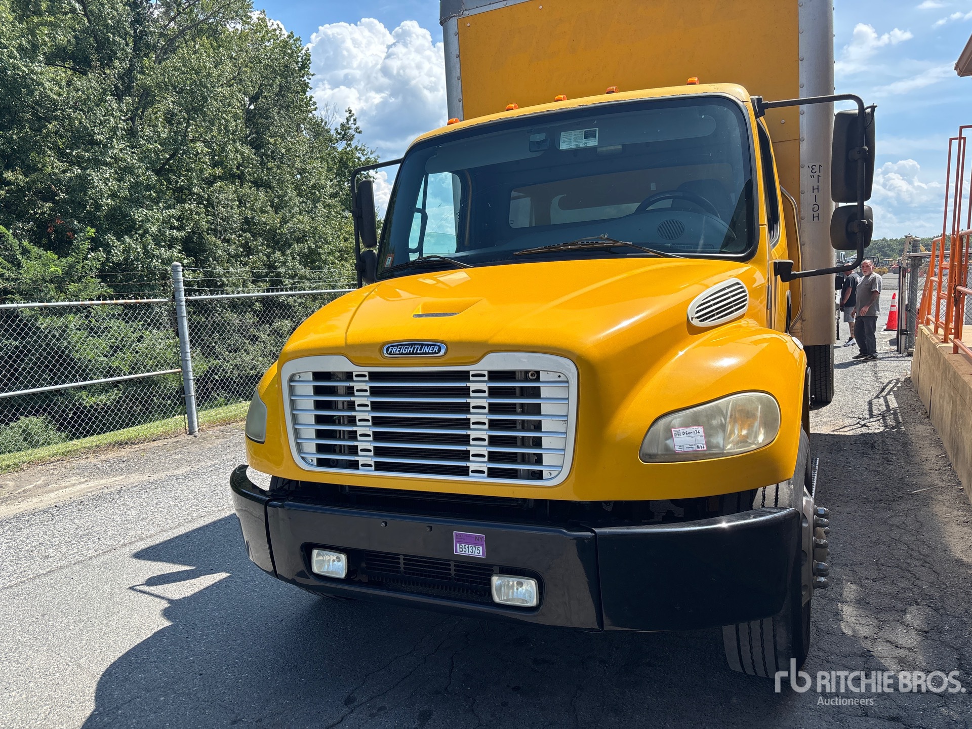 2018 Freightliner M2 106
