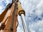 Hydraulics with Bucket Cylinder