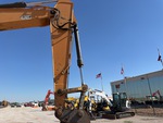 Hydraulics with Bucket Cylinder