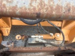 Hydraulics with Side Shift Cylinder