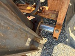 Hydraulique with Vérin de positionnement des fourches (sur le chariot des fourches)