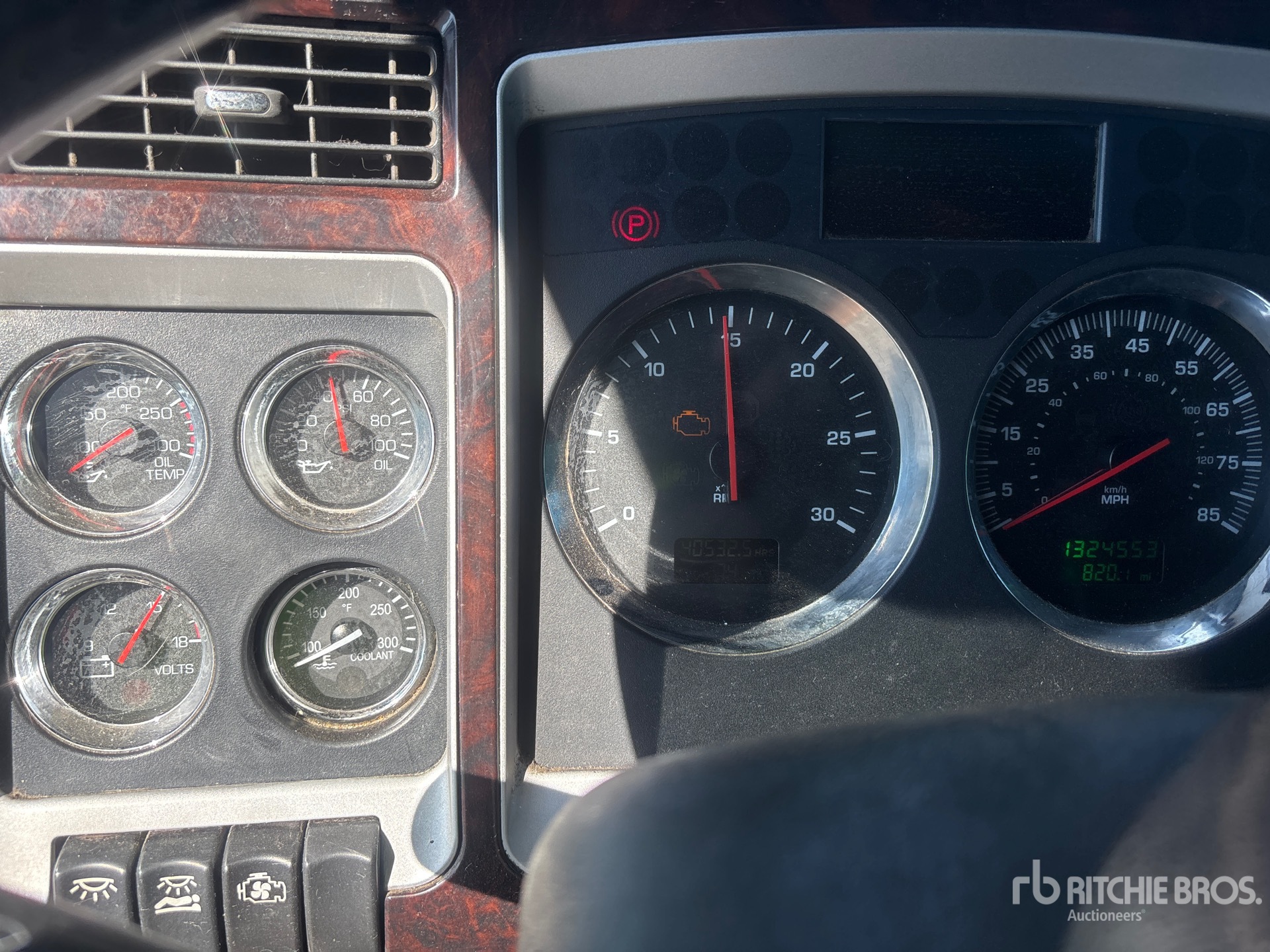 2011 Kenworth T660
