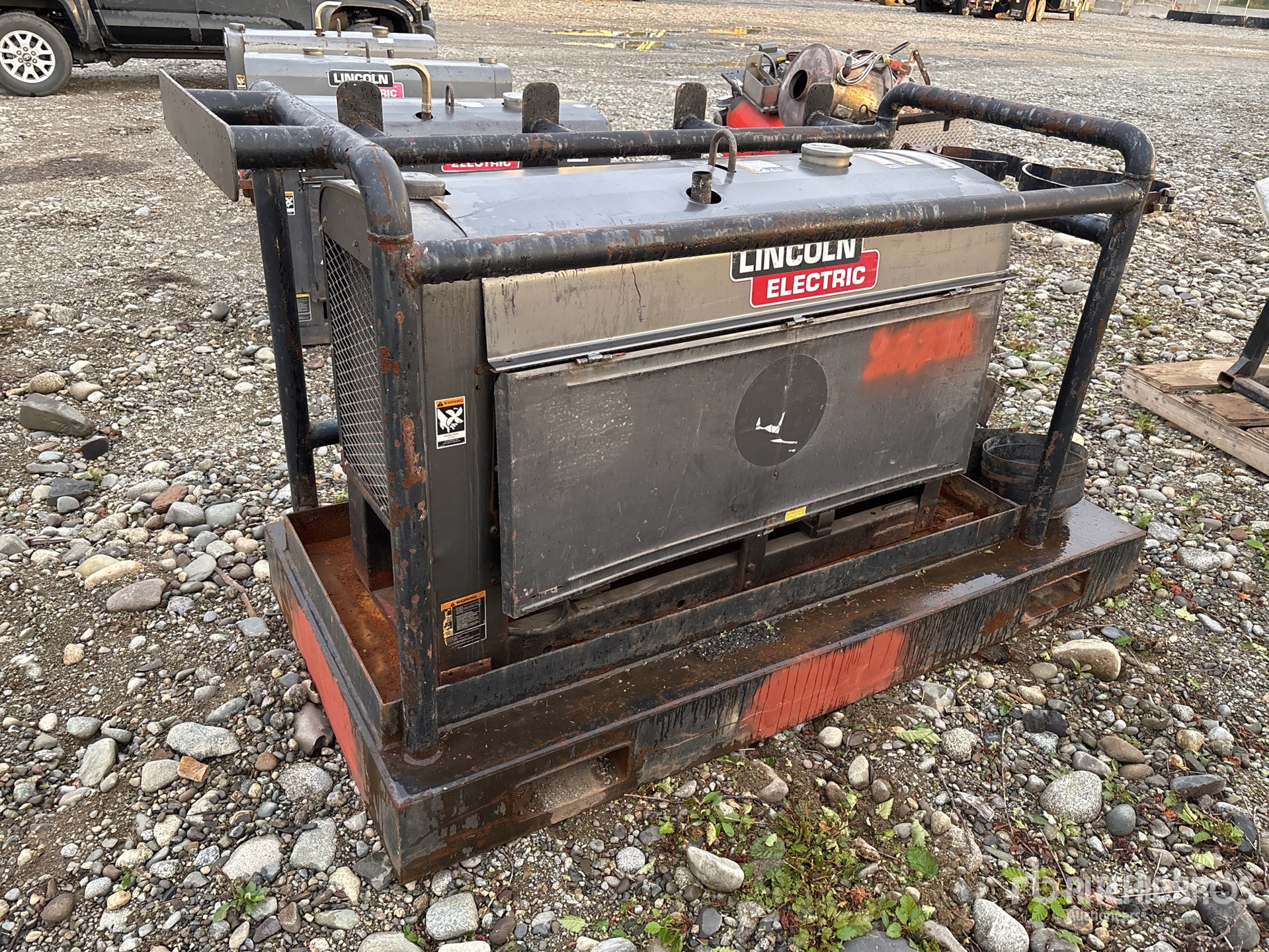 General Appearance with Picture, Left Front Corner