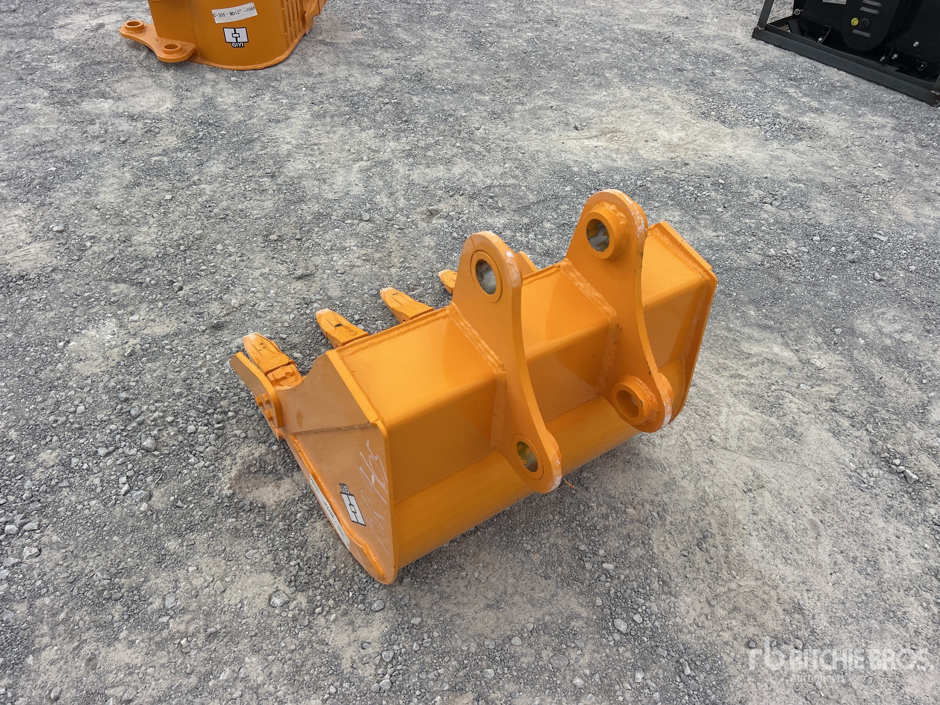 2026 GIYI 24 IN DIGGING - FITS CAT 305 (U ...